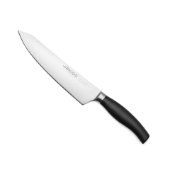 Arcos Cuchillo cocinero de la serie Clara, hoja de Acero Inoxidable NITRUM® de 20 cm de longitud y mango de Polipropileno (PP)
