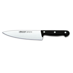 Cuchillo de cocinero Arcos Universal 280504 de Acero Nitrum, con Mango de Polioximetileno y hoja de 17.5 cm en estuche
