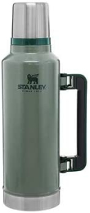 Stanley Classic Legendary Botella Termica 1.9L / 2.0QT Hammertone Green – Termo Cafe - Cantimplora Acero Inoxidable - Sin BPA - Mantiene Frío o Calor 45 Horas - Apto Para Lavavajillas