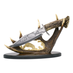 Couteau pour figurines avec base décorative en résine, avec des ours en fond blanc ivoire avec base décorative en corne de cerf, taille 37 x 10'5 x 21 cm, référence 13057