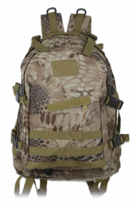 Rucksack Barbaric aus 600D Nylon Coyote Phyton Camo mit Reißverschluss und 40 Liter Fassungsvermögen