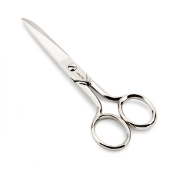 Tijera de costura Castellana Arcos 502200 de acero forjado y mango niquelado de 5" - 127 mm en blíster