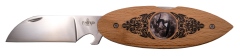 Navaja Third N74M modelo Surf "MAUI" mango de madera de haya con impresión de motivos Mauis por dos lados, hoja de acero 420 acabada en brillo espejo de 7,3 cm con abrelateas, navaja de bloqueo trasero.