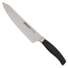Arcos Coltello da cucina della serie Clara, lama in acciaio inossidabile NITRUM® lunga 20 cm e manico in polipropilene (PP).