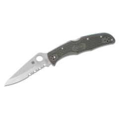 Couteau de poche Spyderco STE-C10PSFG Endura 4 avec lame combinée de 9,7 cm en acier inoxydable VG-10 satiné et manche FRN vert feuillage. Clip de poche 4 positions