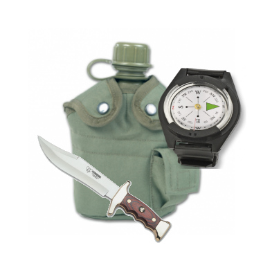 La brújula la cantimplora y el machete eran las tres cosas imprescindibles que llevábamos los excursionistas