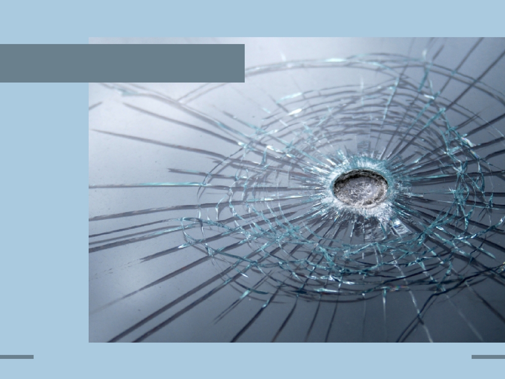 La invención del vidrio a prueba de bala