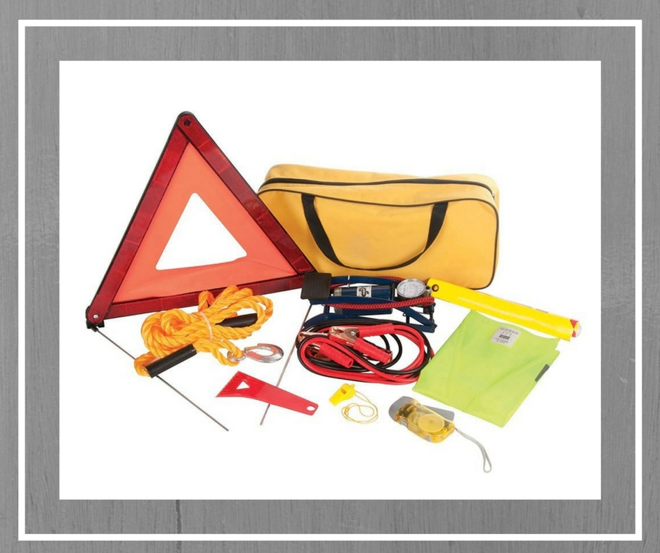 Cosas que debemos tener siempre en el coche