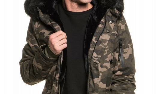 La moda militar salió de las pasarelas a la calle de todo el mundo.