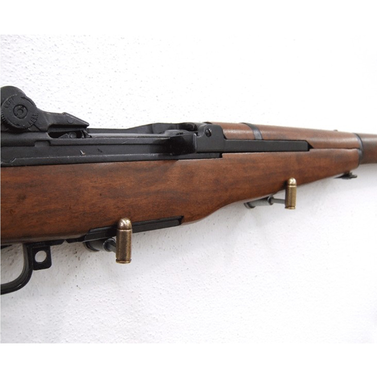 Réplica M1 Garand rifle caliber.30 dos Estados Unidos na segunda guerra mundial em 1932, feito de madeira e metal, com o bico cego, não funciona, para a decoração